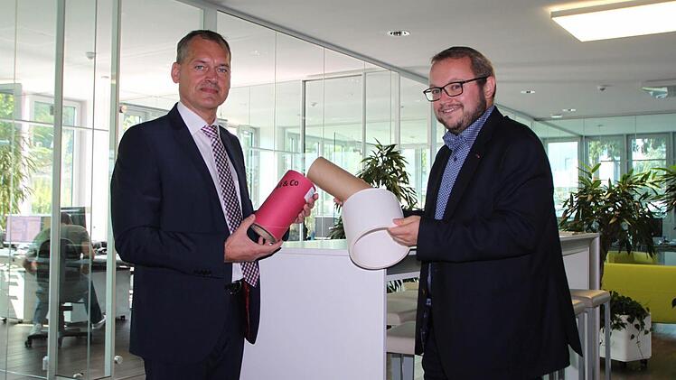 Das Produkt: Hülsen, Hülsen, Hülsen. In unterschiedlichster Größe und Belastungsfähigkeit. Foto: Ulrike Müller