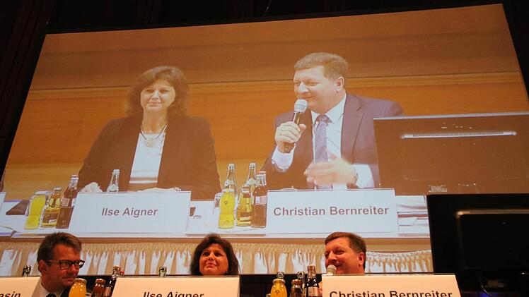 Eindrücke von der Landkreisversammlung. Foto: Ralf Ruppert