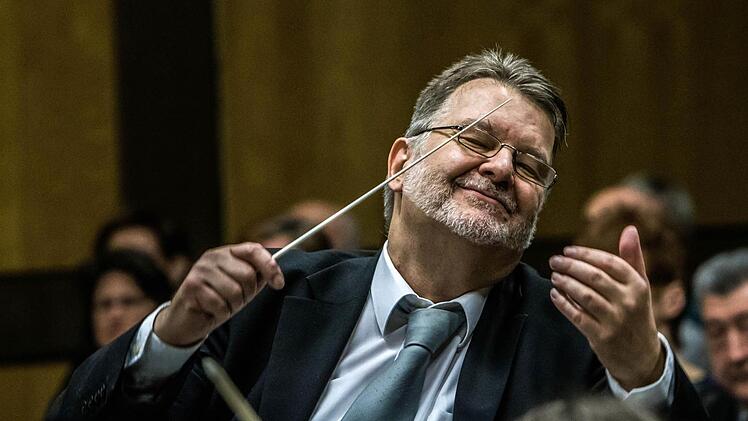 Impressionen vom Sinfoniekonzert der "Musikfreunde Neustadt".Foto: Jochen Berger