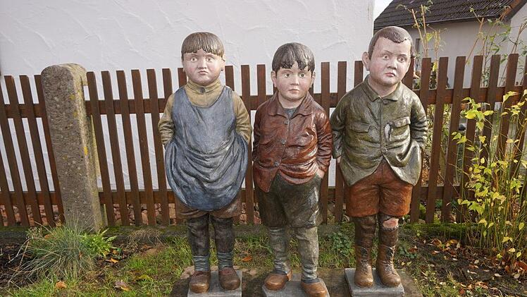 Die drei Buben haben nun Farbe bekommen. Foto: Marion Eckert