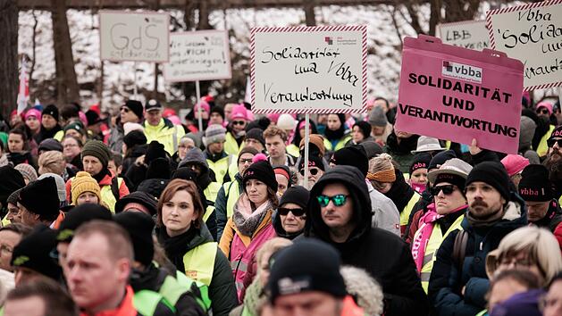 "Überall im Land": Neue Streiks bei Kitas, Nahverkehr, Müllabfuhr und mehr