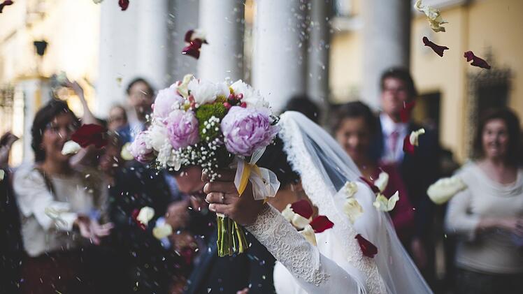 Geldgeschenk zur Hochzeit - wie viel sollte ich verschenken?