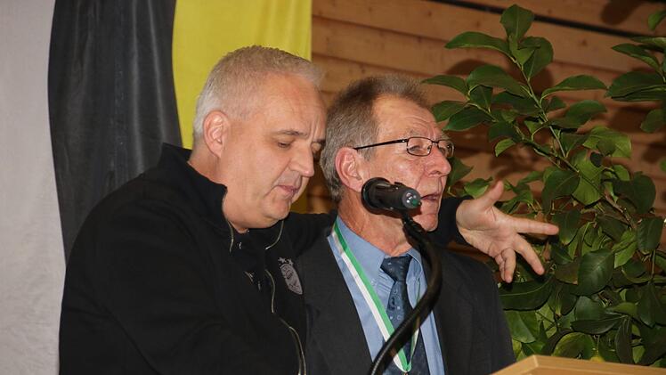 "Brandstifter" Michael Schmidt und Herbert Laschinsky  (von links). Foto: Jürgen Gärtner