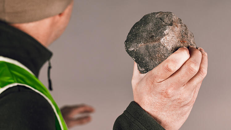 Stein, Brocken, Attacke, Protest