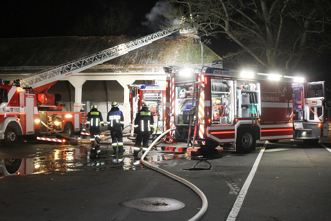 Nürnberg: Brand in Grundschule - Brandstiftung?