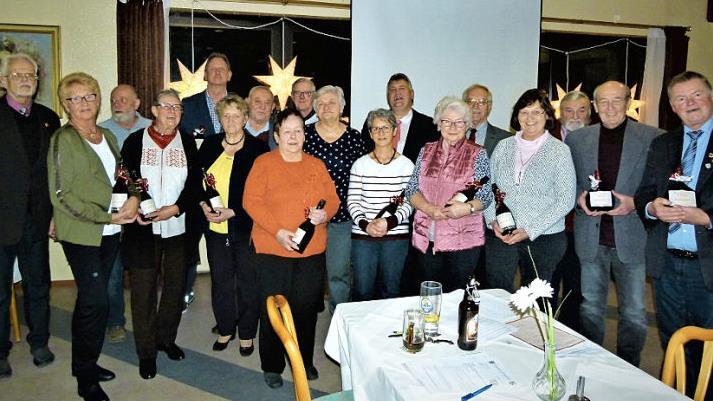 Die Geehrten des Gesangvereins Himmelkron Foto: Werner Reißaus