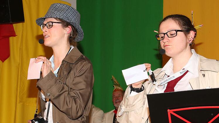 Zwei Vertreter der internationalen Presse, Franziska Eckert und Caroline Schwarz, recherchierten auch in Münnerstadt. Dieter Britz