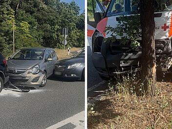 N&uuml;rnberg: Rettungswagen verursacht Karambolage - drei Verletzte