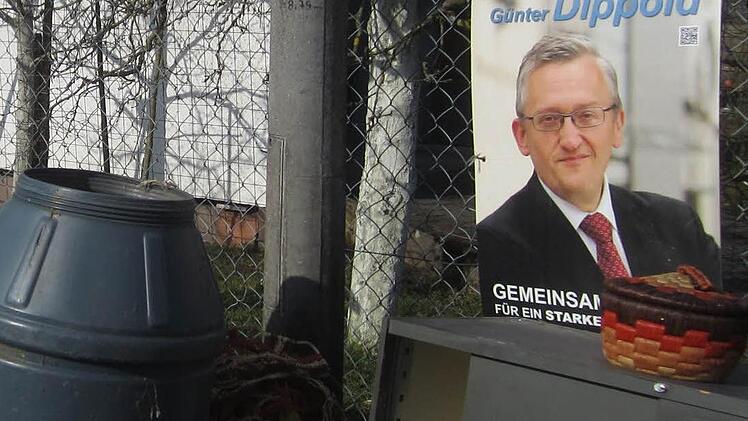 Stillleben aus dem Wahlkampf: Günter Dippold hat nun die Konsequenz gezogen und nach der verlorenen Bürgermeisterwahl auf sein Stadtratsmandat verzichtet. Foto: Matthias Einwag