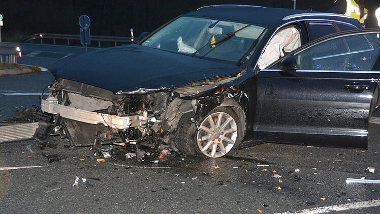Schwerer Unfall am Donnerstagmorgen auf der B 85 bei Holzmühle (Kulmbach.)Dagmar Besand