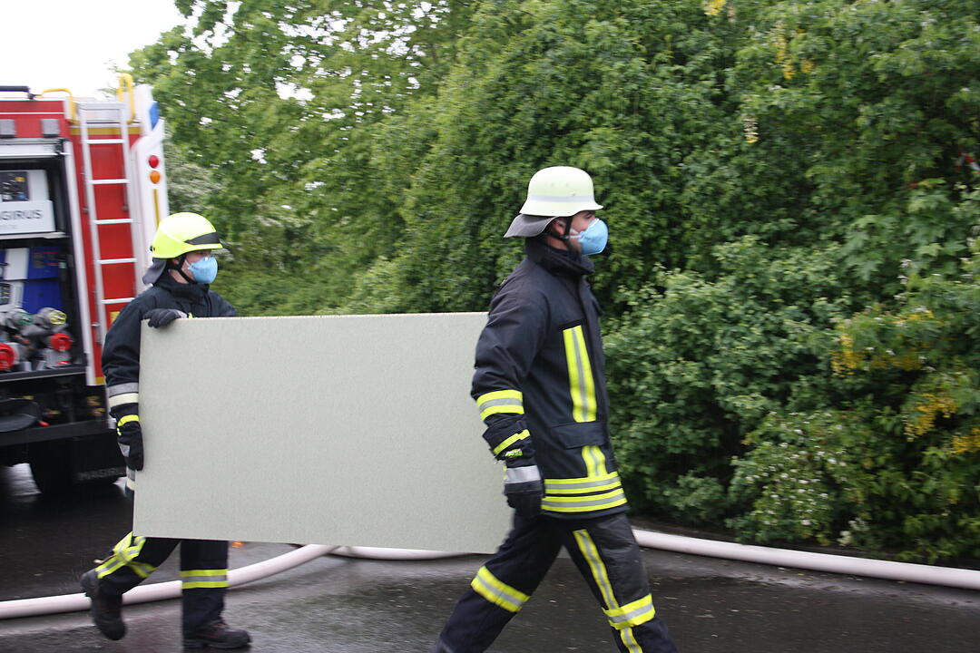 FEuerwehr-Brandcontainer
