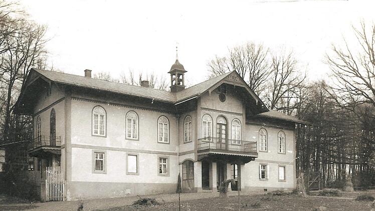 Die alte Bellevue in Schney, errichtet 1829 und abgebrochen 1913, Wohnsitz der Familie Narci&szlig; vor ihrer &Uuml;bersiedlung nach Afrika Foto: Archiv