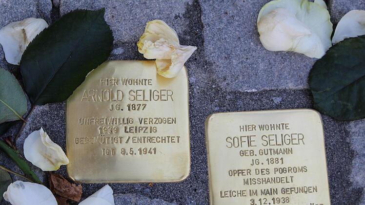Die Stolpersteine für Arnold und Sofie SeligerMarkus Häggberg
