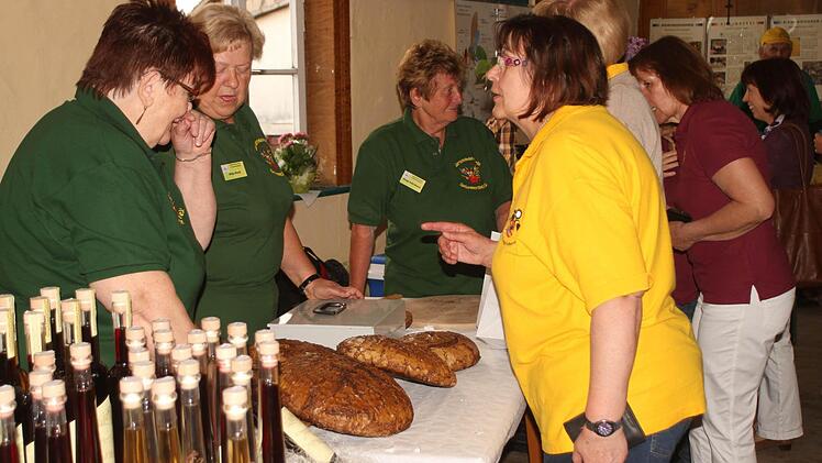 Auch Direktvermarkter boten ihre Produkte an. Foto: Günther Geiling