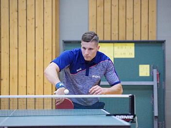 Sowohl gegen die TSG Bamberg als auch gegen den TTC Tiefenlauter blieb der Spitzenspieler der TS Kronach, David Kostadinov, in der Tischtennis-Landesliga Nordnordost ungeschlagen.  Foto: Hans Franz