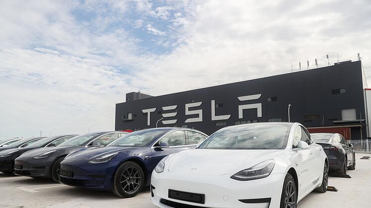 Tesla-Fahrzeuge: Umweltfreundlich und nachhaltig? Und doch haben sie viele Mängel, wie ein Experte erzählt.