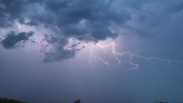 Gewitter treffen heute noch Franken - und am Wochenende kommen noch mehr