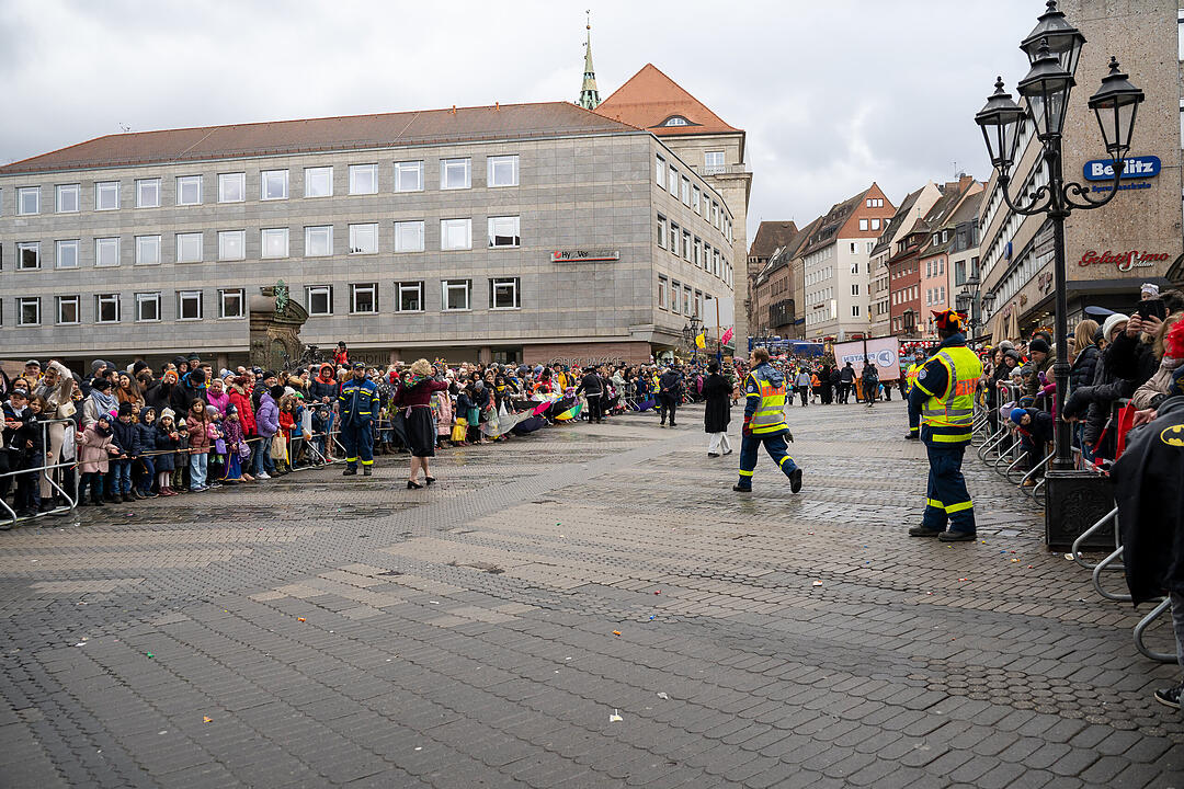 Der traditionelle Umzug zog ca. 70.000 Faschingsfreunde an.