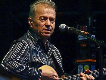 Frontman der Spider Murphy Gang: Günther Sigl in Tambach Foto: Jochen Berger