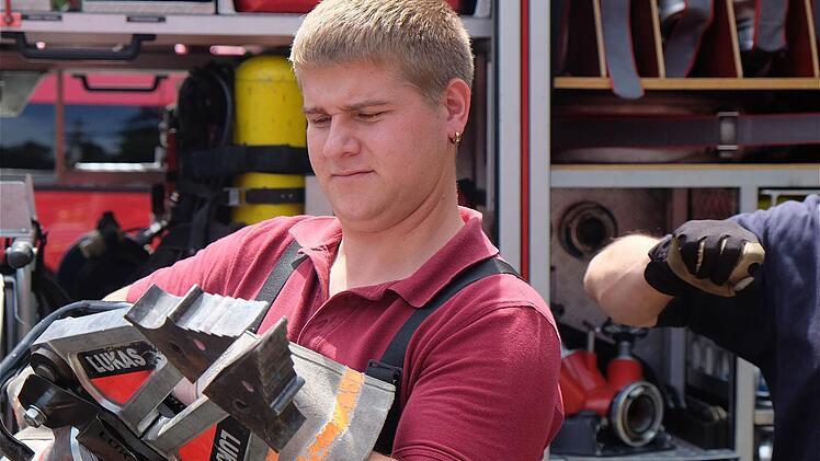Maschinisten-Ausbildung des Kreisfeuerwehrverbandes im Atemschutzzentrum Oberthulba   Foto: Gerd Schaar