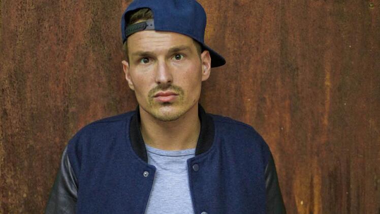 André Wedel aus Bamberg will als Rapper A.D.S einen Plattenvertrag. Das Voting läuft noch bis zum 18. November. Foto: pr