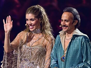 Das Moderatoren-Duo Victoria Swarovski und Michael Ostrowski kommt beim ESC-Publikum nicht besonders gut an.