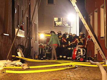 Die Stadt Hollfeld sucht für eine sechsköpfige Familie eine Wohnung. Bei einem Feuer in einem Mehrfamilienhaus hatte die Familie ihr Hab und Gut verloren. Foto: News5/Holzheimer