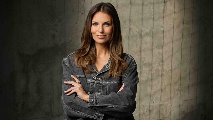 Ab dem 2. August moderiert Laura Wontorra auch das Topspiel der 2. Bundesliga - live im Free TV bei RTL. Der Sender - oder sein Ableger Nitro - zeigen pro Spieltag eine Partie am Samstagabend.
