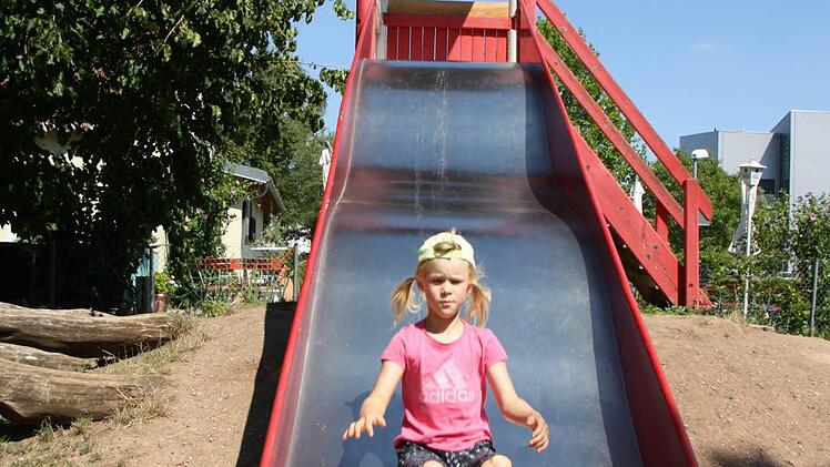 Eindrücke vom Spielplatz Henneberg-Siedlung. Foto: Ralf Ruppert