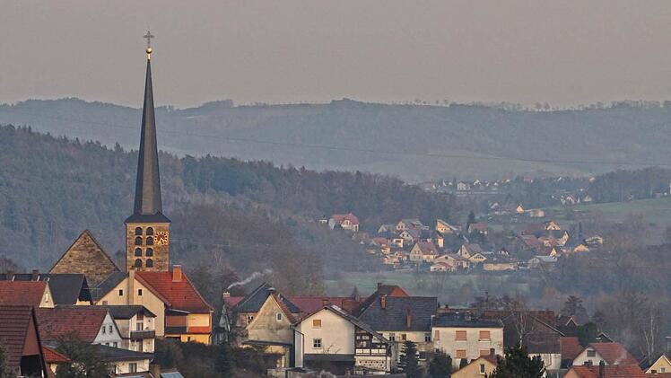Blick über die Dächer von Marktgraitz.  Foto: Harald Koch