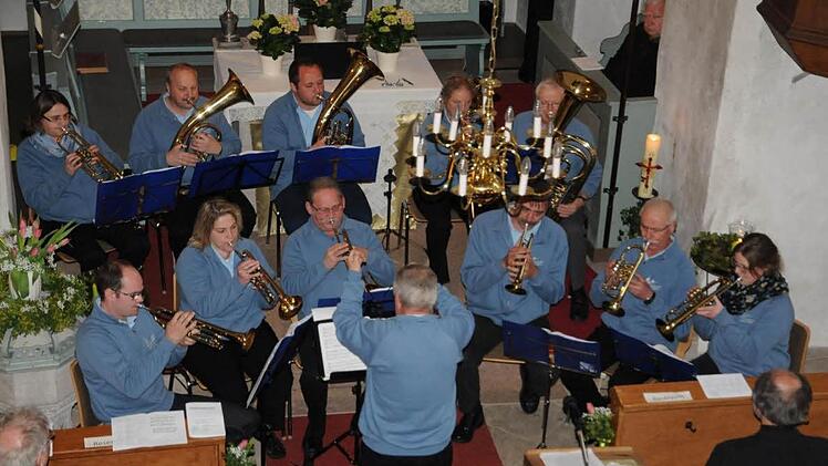 Das 50-jährige Bestehen feierte der Posaunenchor Dörflis-Köslau am Samstag mit einem Konzert in der Burkardkirche in Dörflis.