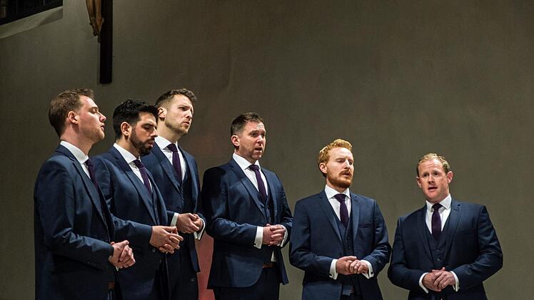 Eindringliches Gastspiel: Das Vokalsextett The Queen's Six gastierte in der Coburger Morizkirche.Foto: Jochen Berger