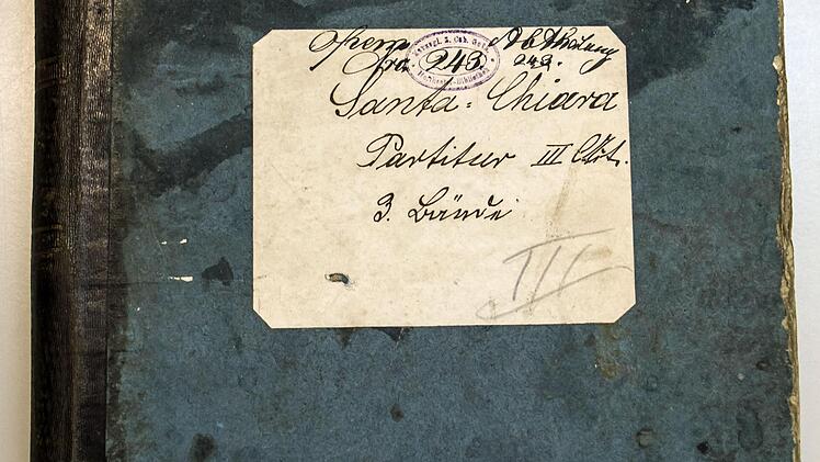 Mit seiner Oper "Santa Chiara" war Ernst II. ein großer Erfolg gelungen. Nach der Uraufführung 1854 in Gotha erlebte das Werk viele weitere Inszenierungen - darunter in Paris, Straßburg, Brüssel, Lübeck und Leipzig. Die Partitur und viele weitere Noten von Ernst II. sind in der Landesbibliothek Coburg zu finden.Foto: Jochen Berger