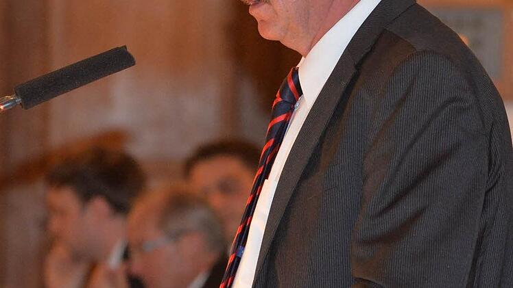 ... und 2. Bürgermeister Stefan Schaffranek sprach das Schlusswort, bevor das warme Büfett, geliefert vom "Weberhof", eröffnet wurde.