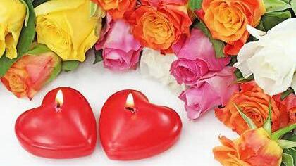 Lassen Sie Blumen sprechen am Tag der Liebe.   Foto: obs/CosmosDirekt/iStockphoto_Thinkstock