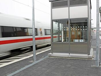 Im Zuge des ICE-Ausbaus erhielten die Bahnhaltepunkte Breitengüßbach (Bild), Ebing und Zapfendorf Aufzüge. Foto: Hans Kurz