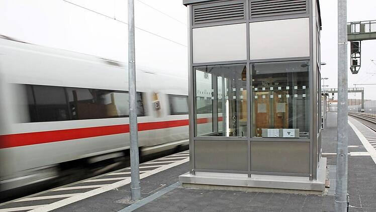 Im Zuge des ICE-Ausbaus erhielten die Bahnhaltepunkte Breitengüßbach (Bild), Ebing und Zapfendorf Aufzüge. Foto: Hans Kurz