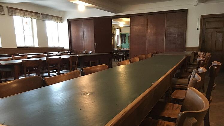 Blick in den Saal - Bei Greta Diller in HallstadtFoto: A. Schreiber
