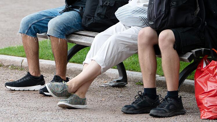 Sitzen im öffentlichen Raum