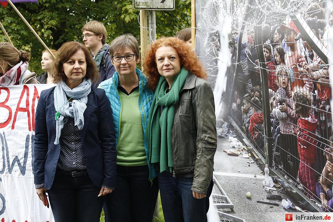 Orban besucht CSU in Kloster Banz: Opposition demonstriert