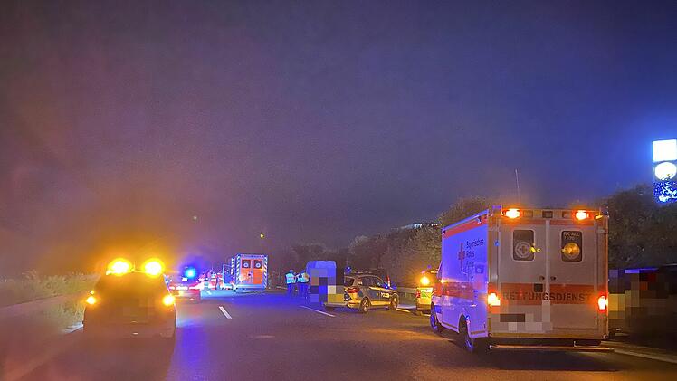 Autobahn bei Greding gesperrt