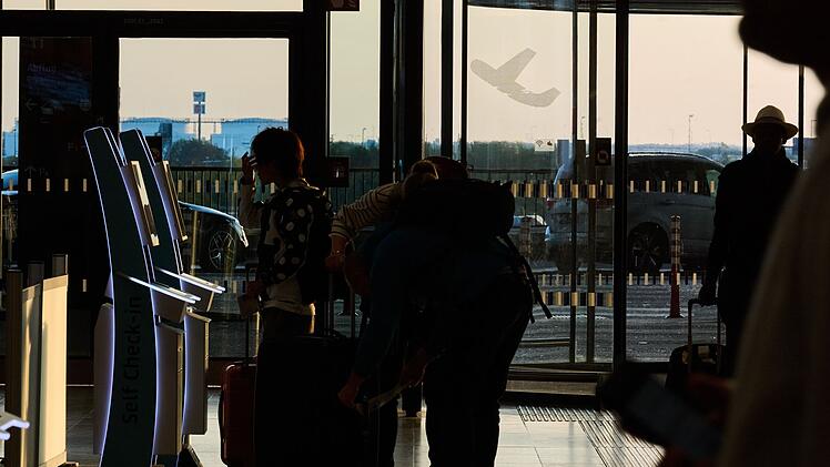 Nach dem Cyberangriff auf Flughäfen - BER in Berlin