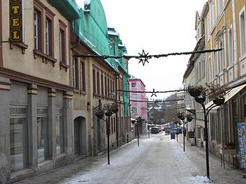 Das ehemalige Hotel "Post" in der Ludwigstraße soll saniert werden. Doch noch ist nichts davon zu sehen. Foto: Ulrike Müller