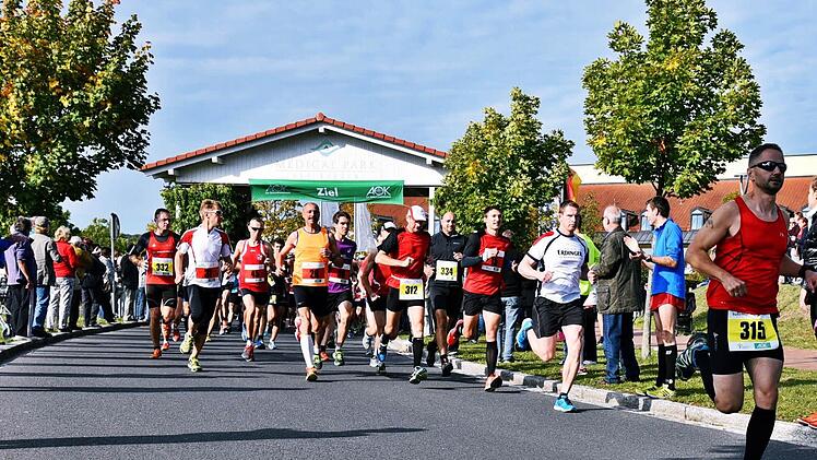 Am Samstag fiel zum elften Mal der Startschuss zum Medical Park Marathon. Foto: Gabi Arnold