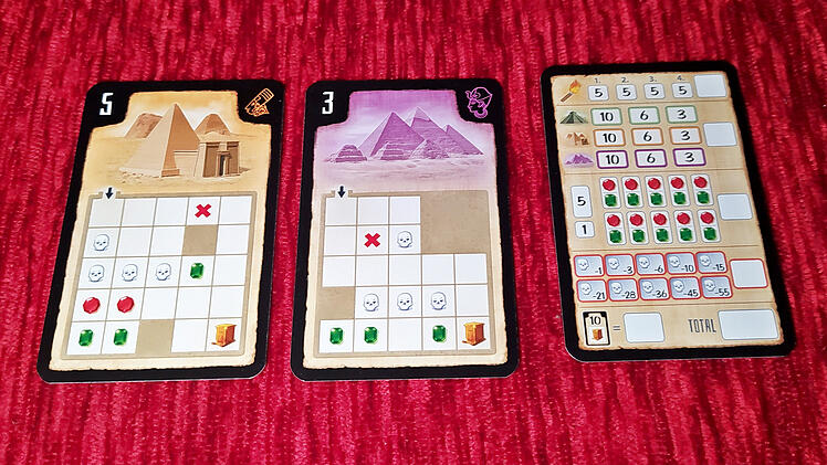 Spiele-Test Silver & Gold Pyramids - Draw & Write-Schatzsuche - NSV-Herbstneuheit 2023