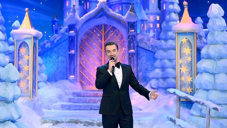 Moderator Florian Silbereisen besingt einmal mehr die besinnliche Jahreszeit.