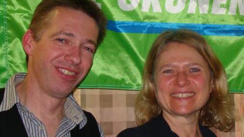 Der Landtagskandidat für Bamberg-Stadt und Kreisvorsitzende Andreas Lösche, die Bamberger Stadträtin und Landtagskandidatin Bamberg-Land Ursula Sowa