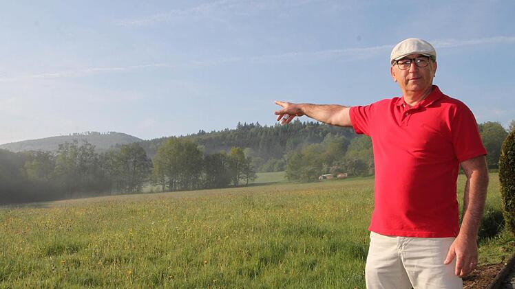Auf dieser Wiese sollen 35 Bauplätze entstehen. Foto: Ulrike Müller