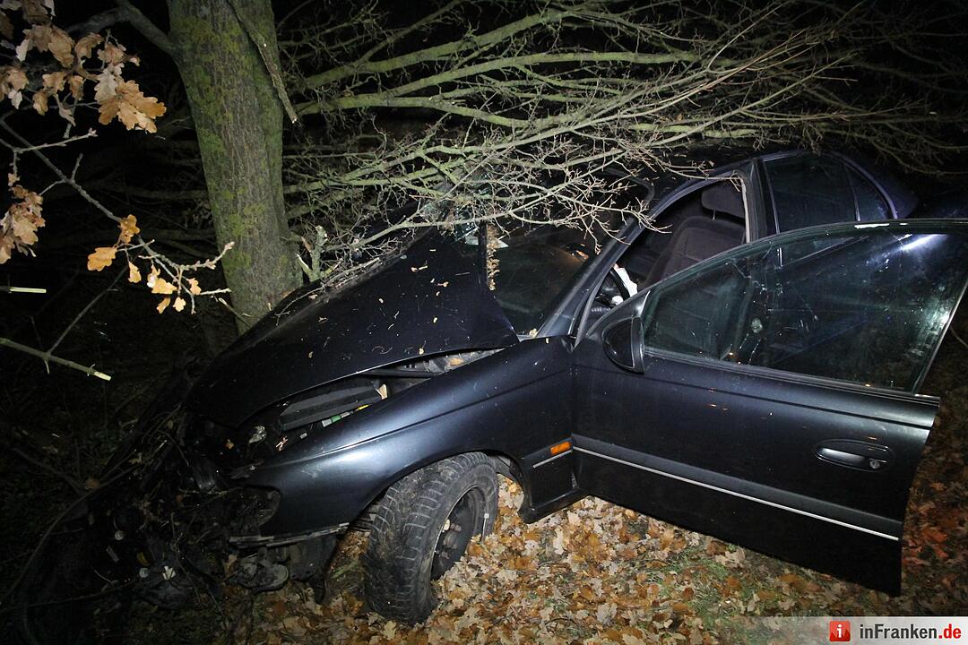 Betrunkener rast bei Breitengüßbach gegen Baum