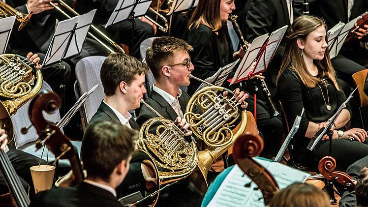 Impressionen vom Oster-Konzert des Jugend-Symphonie-Orchesters Oberfranken im Coburger KongresshausFoto: Jochen Berger